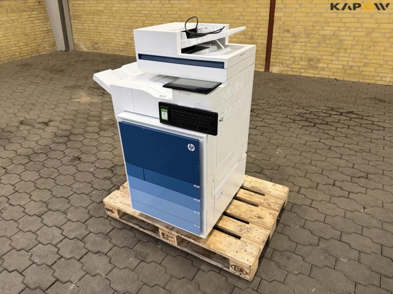 HP Color LaserJet Managed Flow MFP E87740z printer/kopimaskine 1