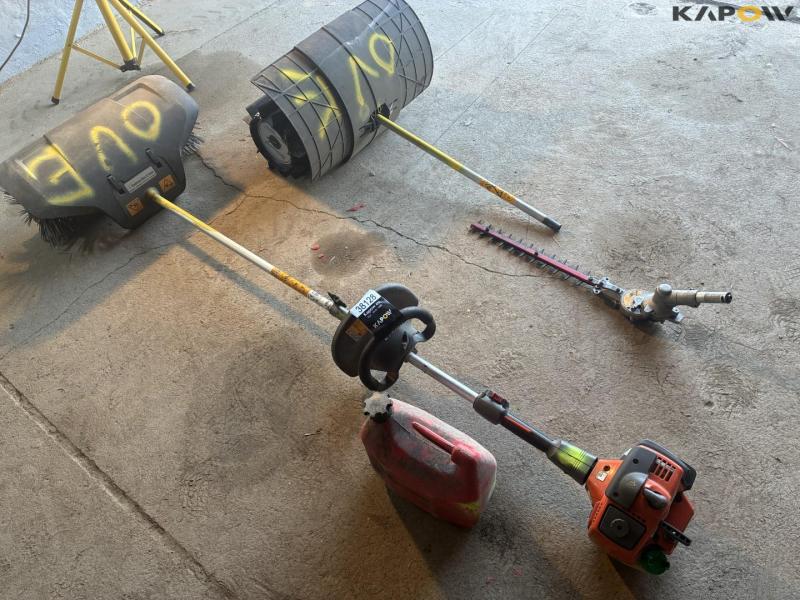 Husqvarna 325LD med kost og klipper 4