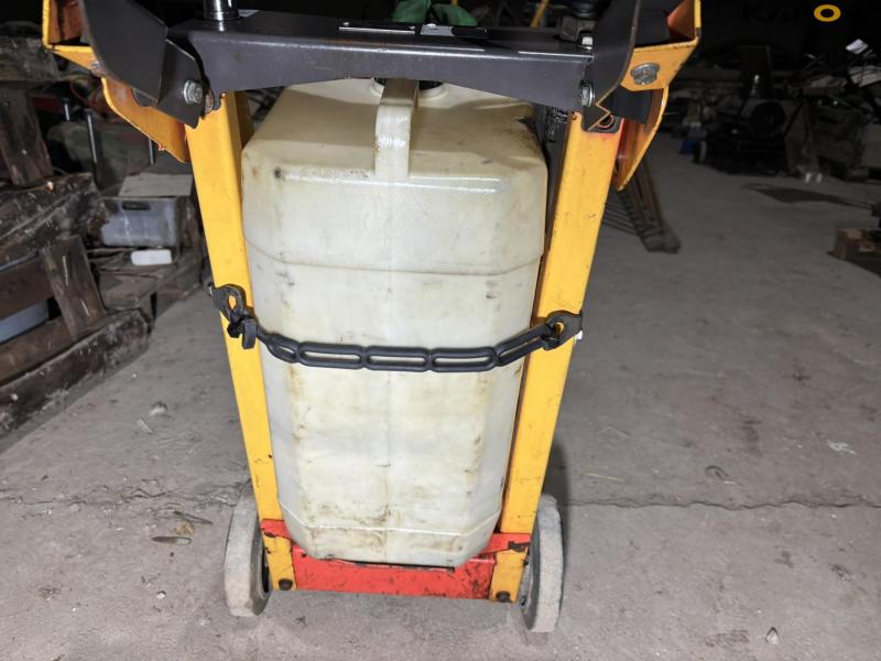 Husqvarna FS 400LV asfaltskærer 22