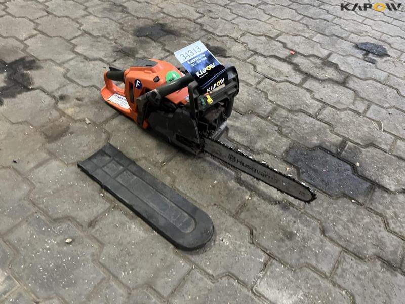 Husqvarna motorsav 3