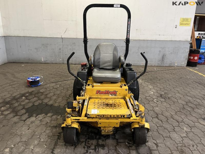 Hustler Fastrak SD græsslåmaskine 2