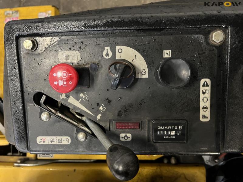 Hustler Super Z græsslåmaskine 13