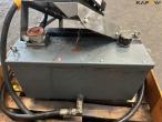 Hydrauliktank med køler 21