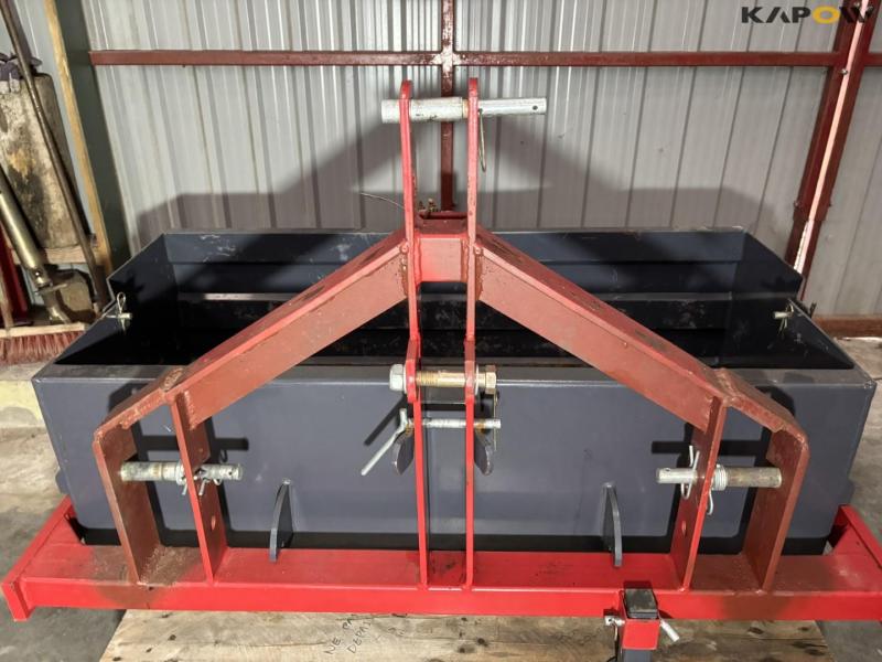 Hydraulisk bagtipskovl 10