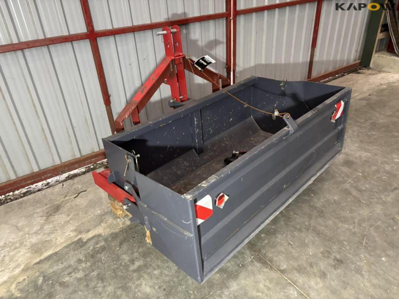 Hydraulisk bagtipskovl 23