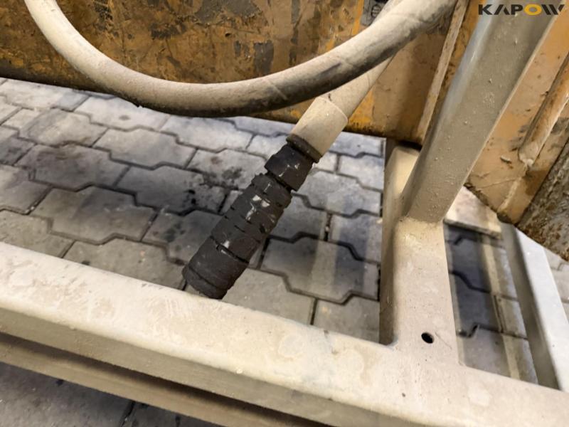 Hydraulisk hammer med Hydrema hitch 10