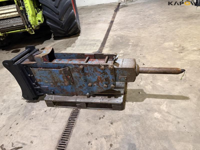 Hydraulisk hammer med S70 hitch 2