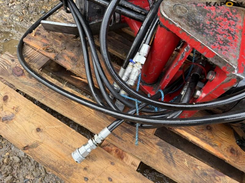 Hydraulisk jordbor med Hydrema hitch 9