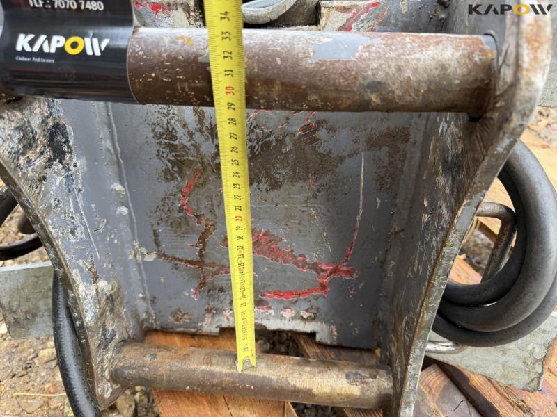 Hydraulisk jordbor med Hydrema hitch 15