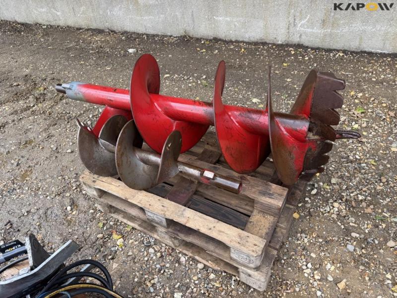 Hydraulisk jordbor med Hydrema hitch 21