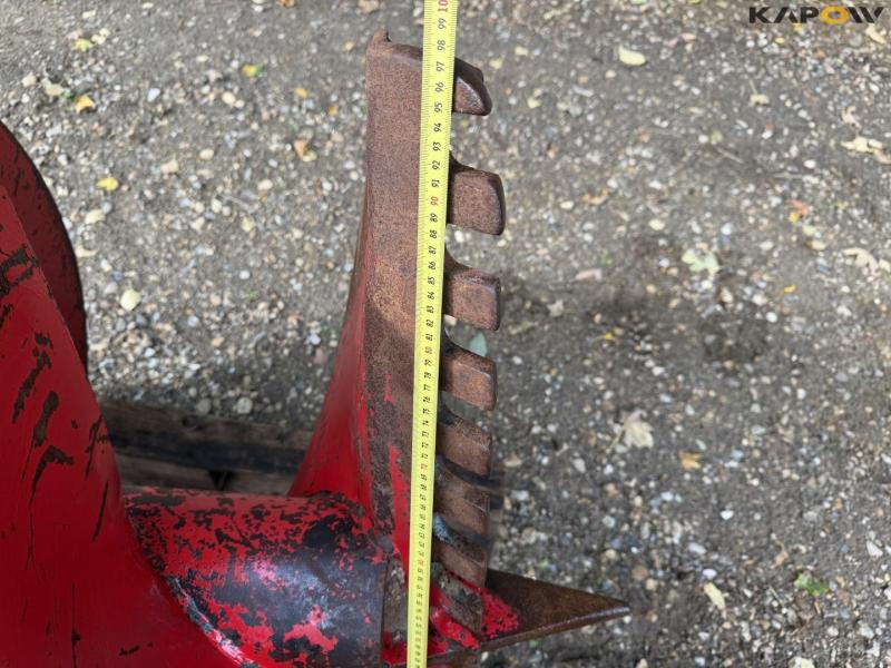 Hydraulisk jordbor med Hydrema hitch 30