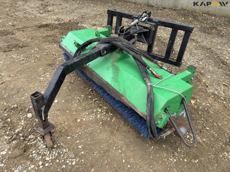 Hydraulisk kost 150cm med Euro hitch. 9