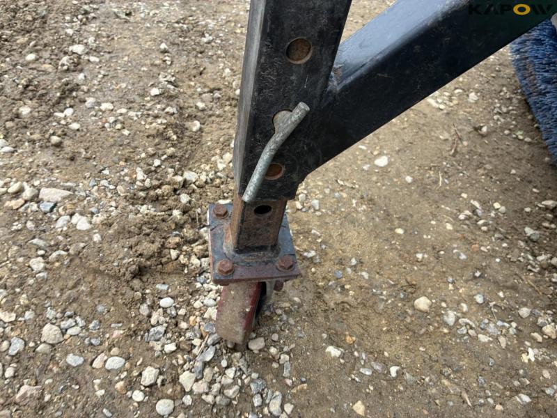Hydraulisk kost 150cm med Euro hitch. 13