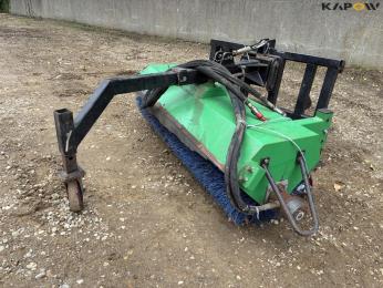 Hydraulisk kost 150cm med Euro hitch.