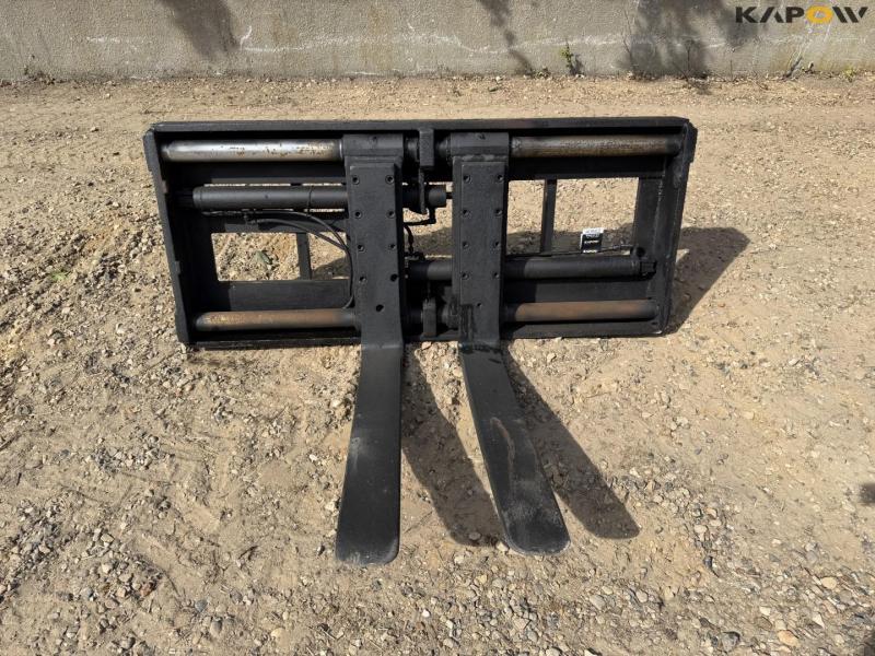 Hydraulisk pallegafler med Volvo hitch 2