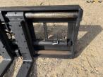 Hydraulisk pallegafler med Volvo hitch 12