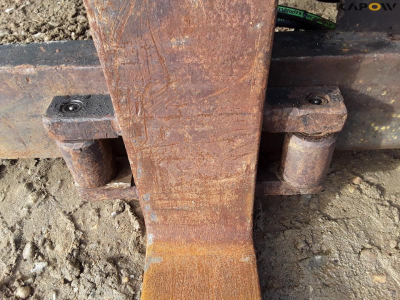 Hydraulisk pallegafler med Volvo hitch 12