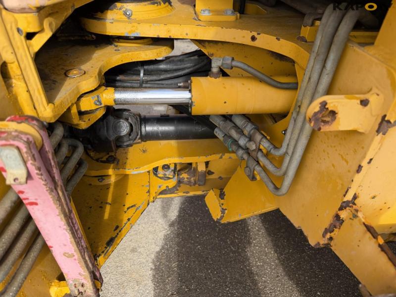 Hydrema 906C rendegraver 28