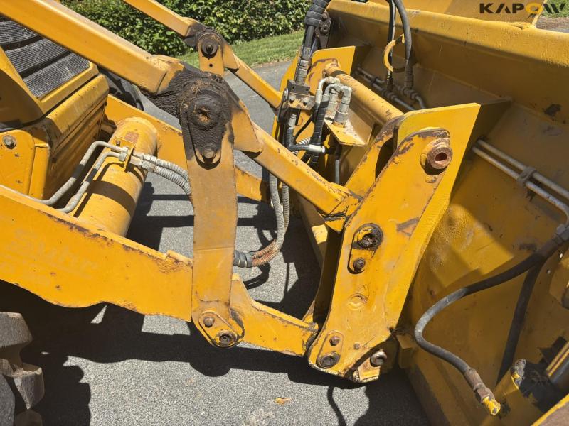 Hydrema 906D rendegraver 17