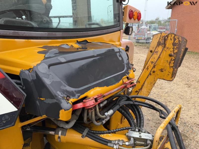 Hydrema 906D rendegraver 32