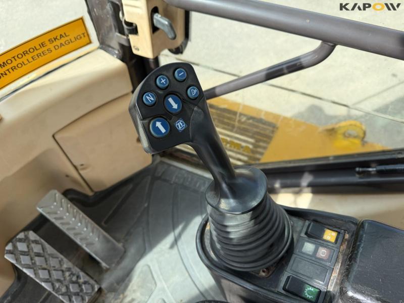 Hydrema 912C dumper 16