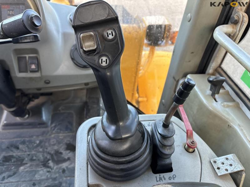 Hyundai HL757-7A gummihjulslæsser 38