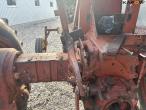 IH 504 high crop traktor 19