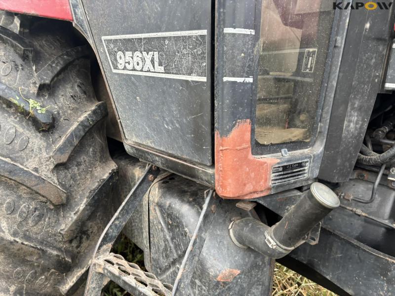 IH 956 XL 4WD med frontlift 23