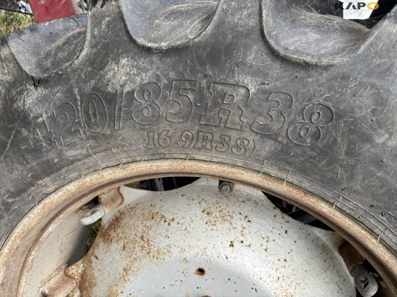 IH 956 XL 4WD med frontlift 26