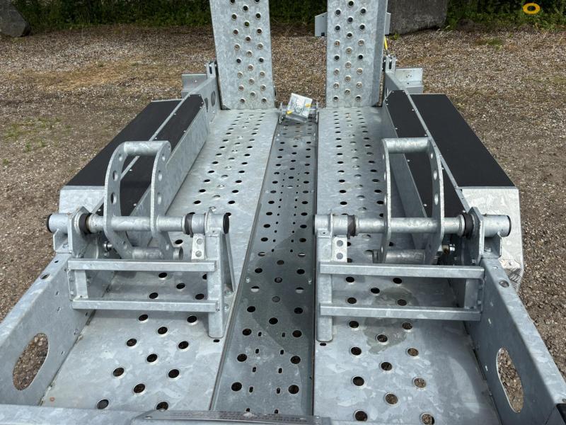 Indespension Ad27bt maskintrailer 2700 kg 36