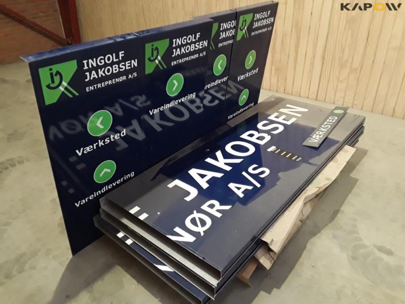 Ingolf Jakobsen metal skilte 3