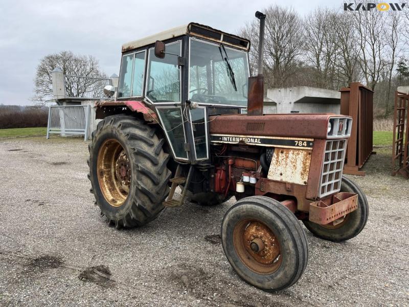 International 789 traktor 3