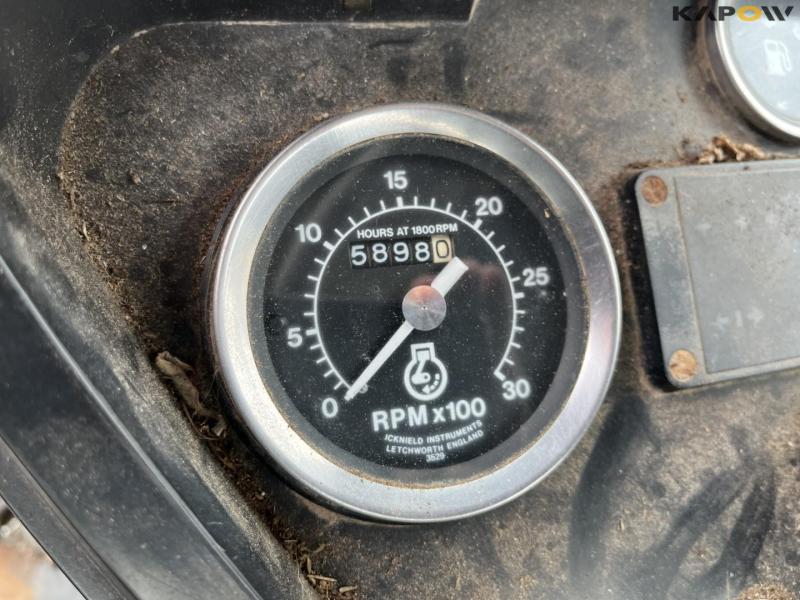 International 789 traktor 26