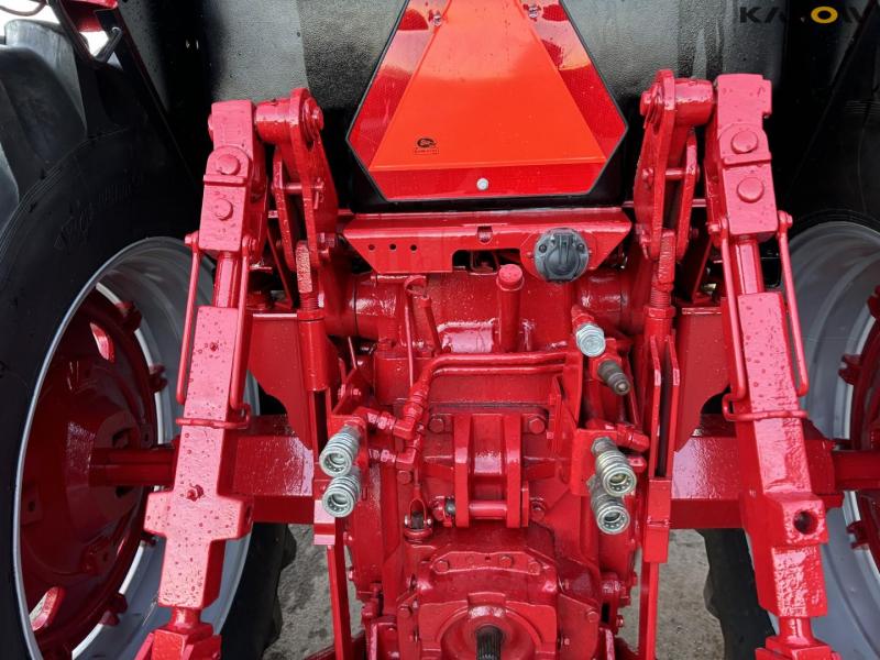 International Harvester 886 traktor 25