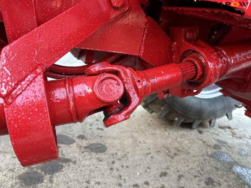 International Harvester 886 traktor 34