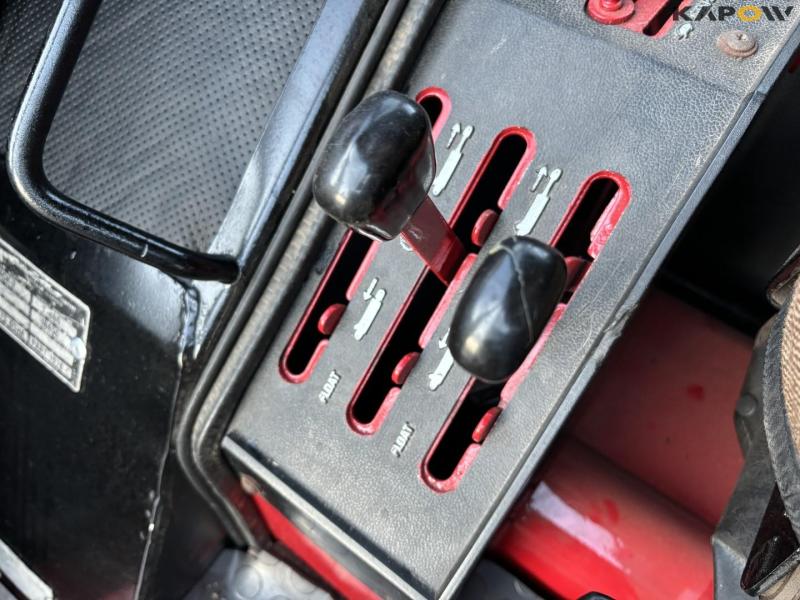 International Harvester 886 traktor 48