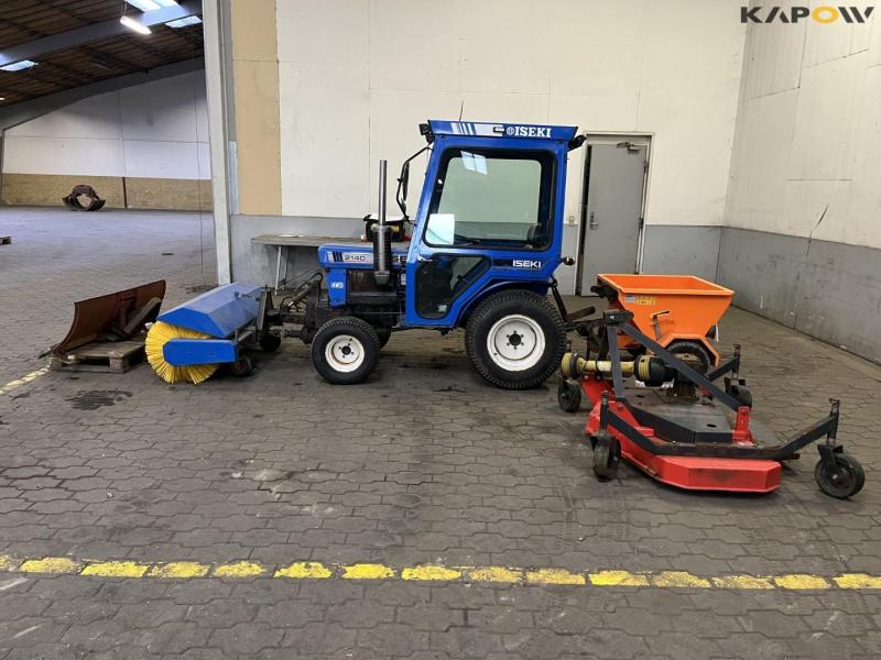 Iseki 2140 kompakt traktor med redskaber 6