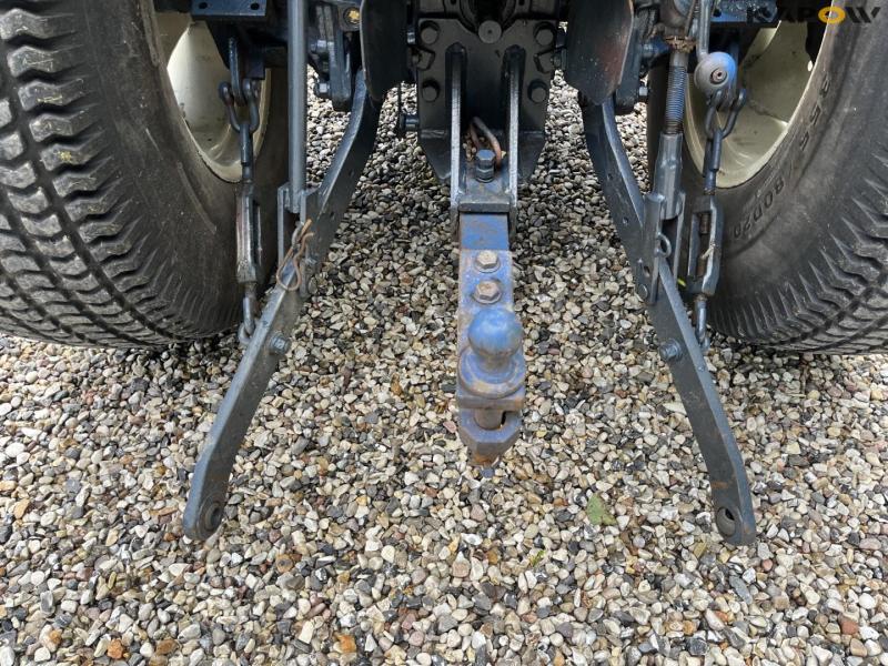 Iseki TG5390 kompakt traktor 24