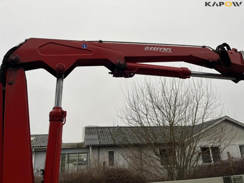 Iveco 120-250 Euro Cargo lastbil med Ferrari F540 kran 26