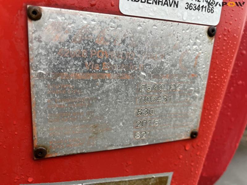 Iveco 120-250 Euro Cargo lastbil med Ferrari F540 kran 36