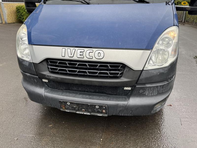 Iveco Daily 35S D mandskabsvogn 16