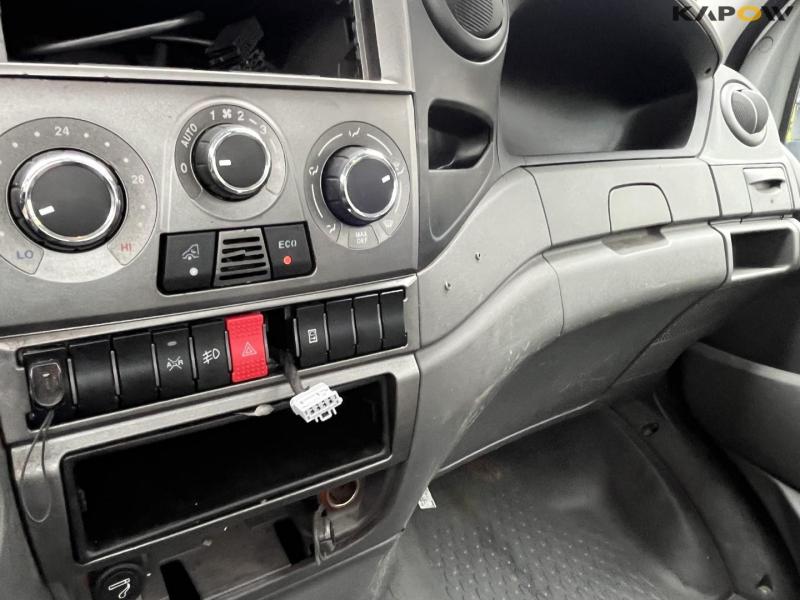 Iveco Daily 35S varebil 28