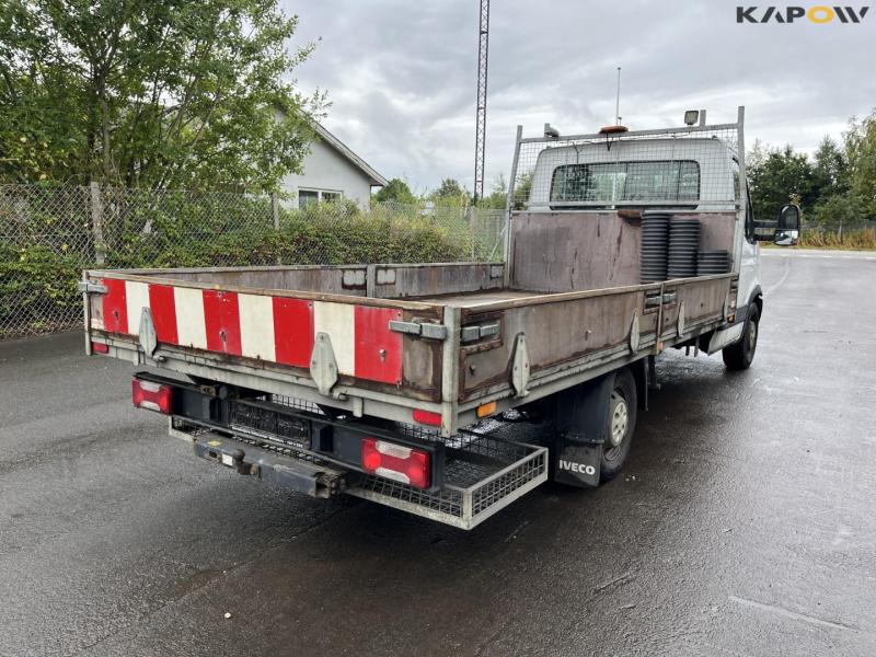 Iveco Daily 35S varebil 5