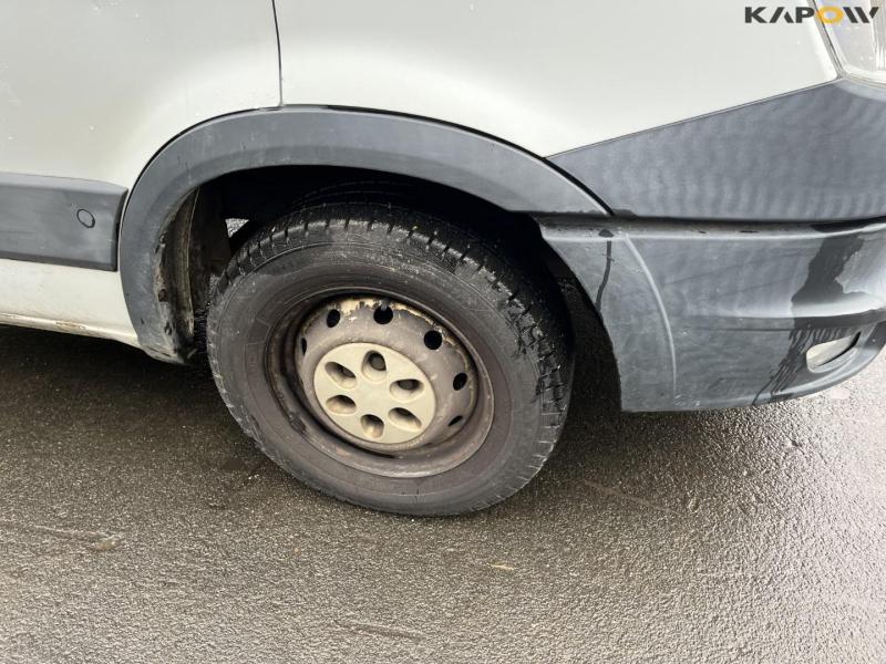 Iveco Daily 35S varebil 12