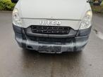 Iveco Daily 35S varebil 11