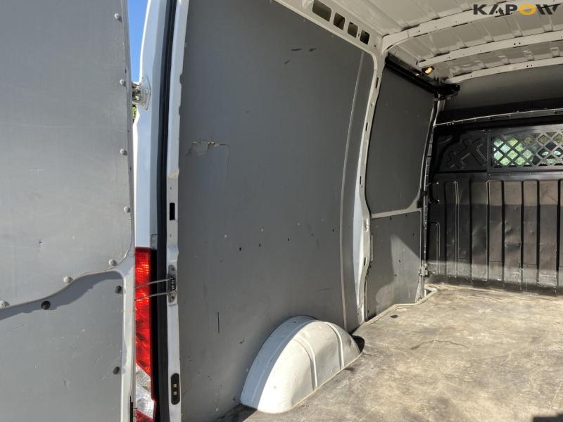 Iveco Daily 35S14 varebil 21