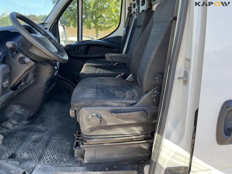 Iveco Daily 35S14 varebil 25