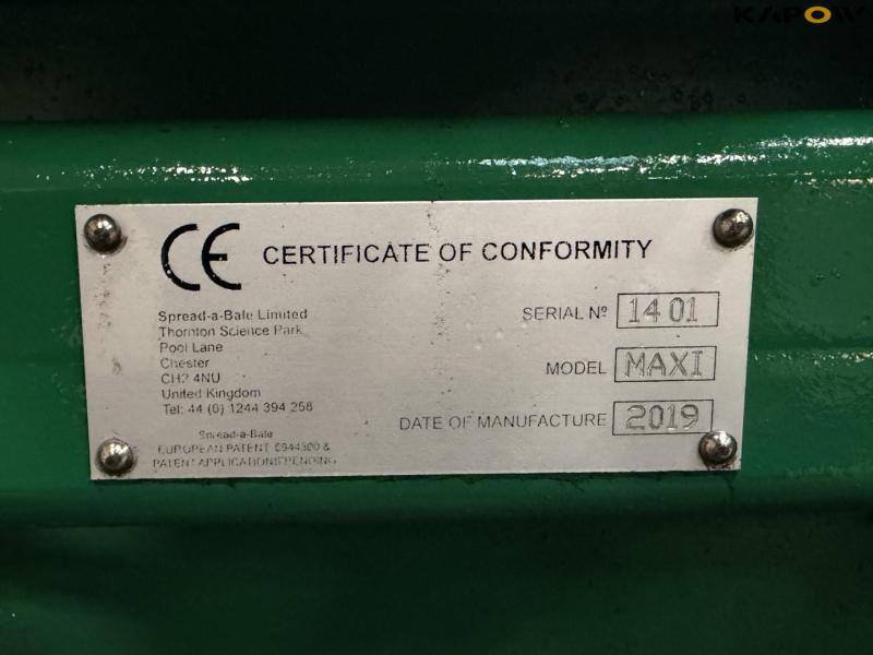 JB-Maskiner spread-a-bale maxi strømaskine med Volvo hitch 20