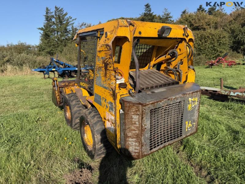 JCB 165 skid steer 7