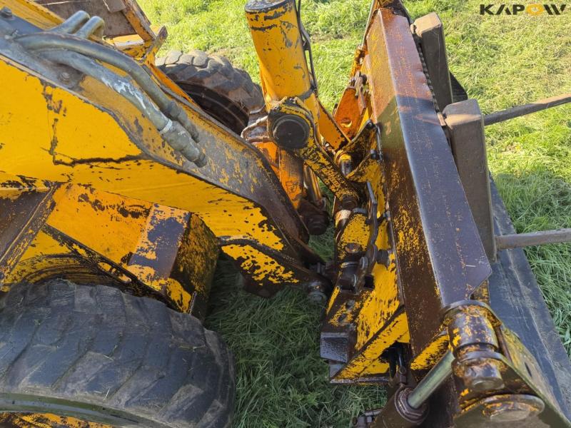 JCB 165 skid steer 12